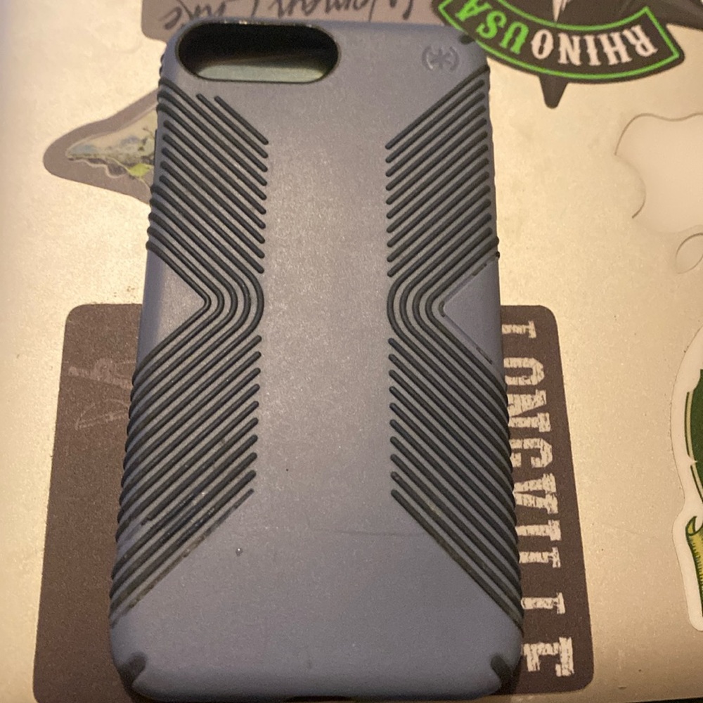 iPhone 8+ phone case bottom part is a bit broken but still is usable